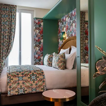 Hotel Ginette A La Folie & Spa Paris Exterior foto