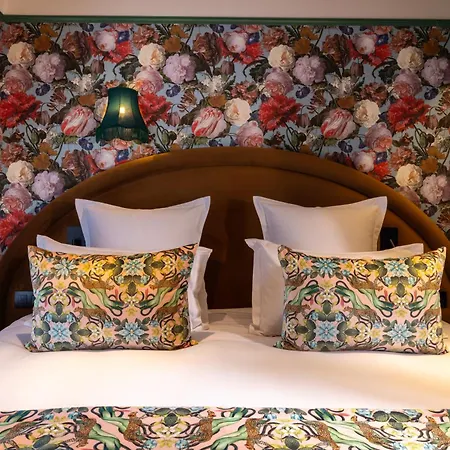 Hotel Ginette A La Folie & Spa Paris Exterior foto